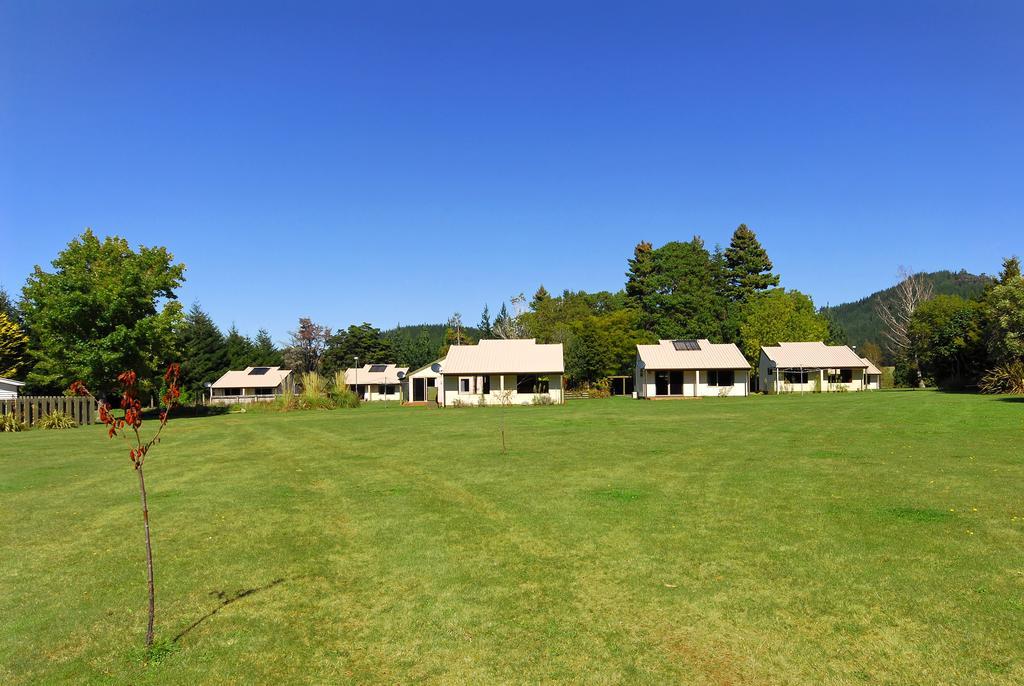 Mount Richmond Estate Motels Rai Valley エクステリア 写真